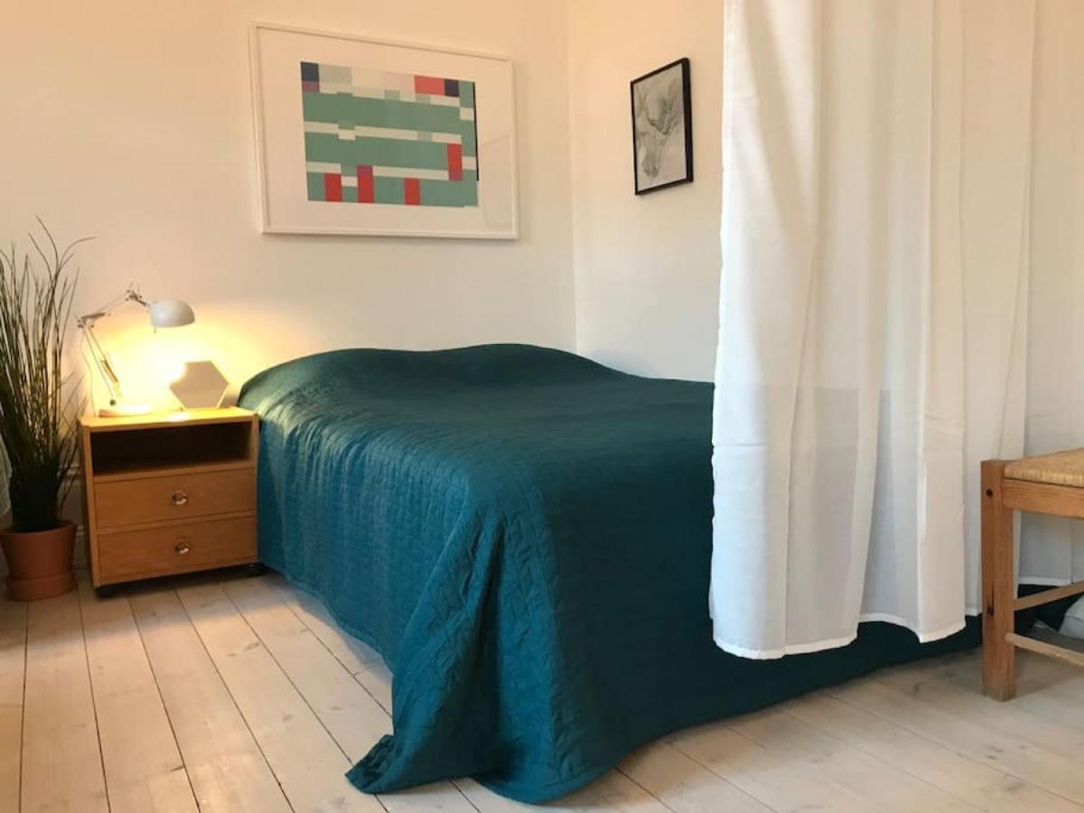 שטוקהולם Bohemian And Light One Room Apartment In Sofo 31Sqm מראה חיצוני תמונה