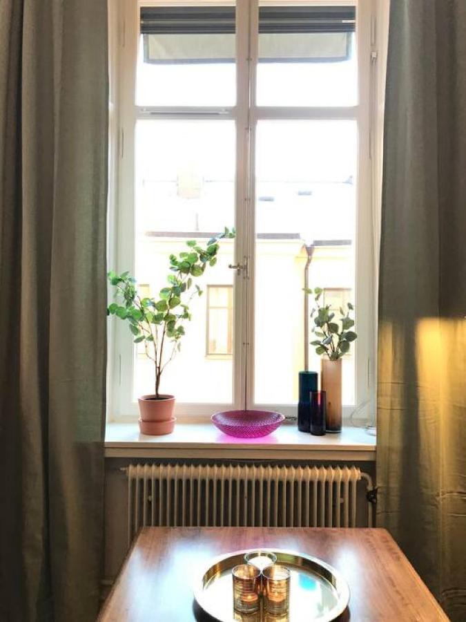 שטוקהולם Bohemian And Light One Room Apartment In Sofo 31Sqm מראה חיצוני תמונה